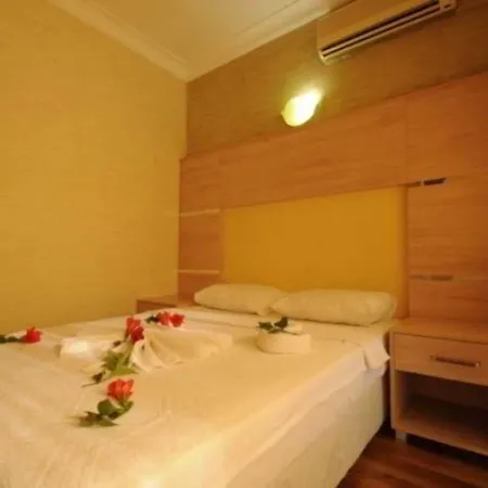 Club Ilayda Apartamento